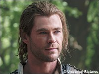 <b>...</b> von «Snow White and the Huntsman» so ziemlich alle <b>darin einig</b> waren, <b>...</b> - thehuntsmanandtheicequeen_02__W200xh0